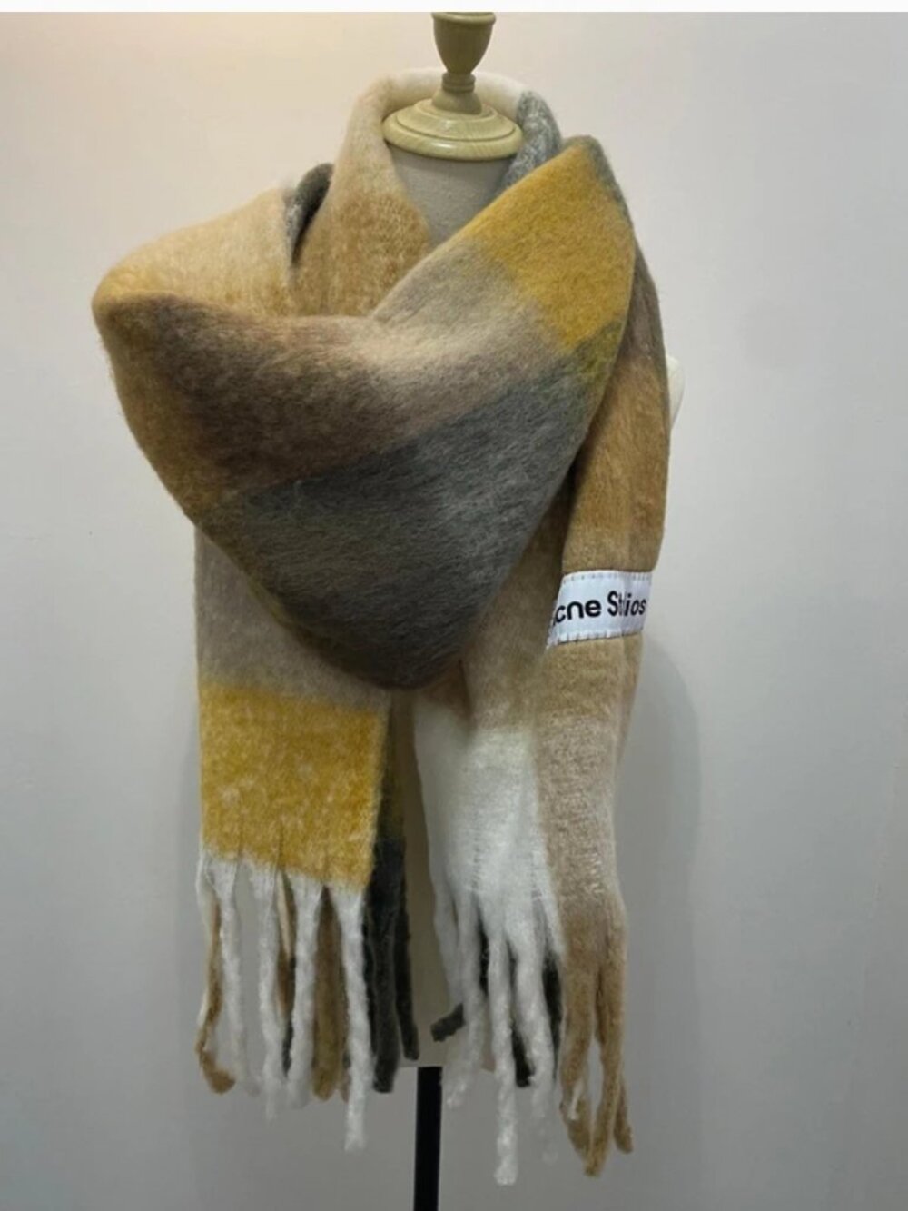 Acne Studios scarf - Picture 2 of 3